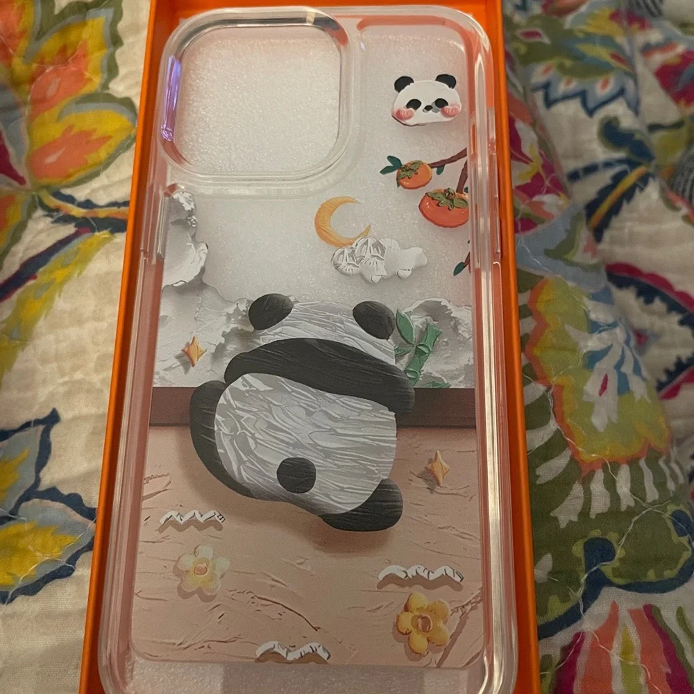 iPhone 15/14/13 Panda Design Phone Case - Black and White